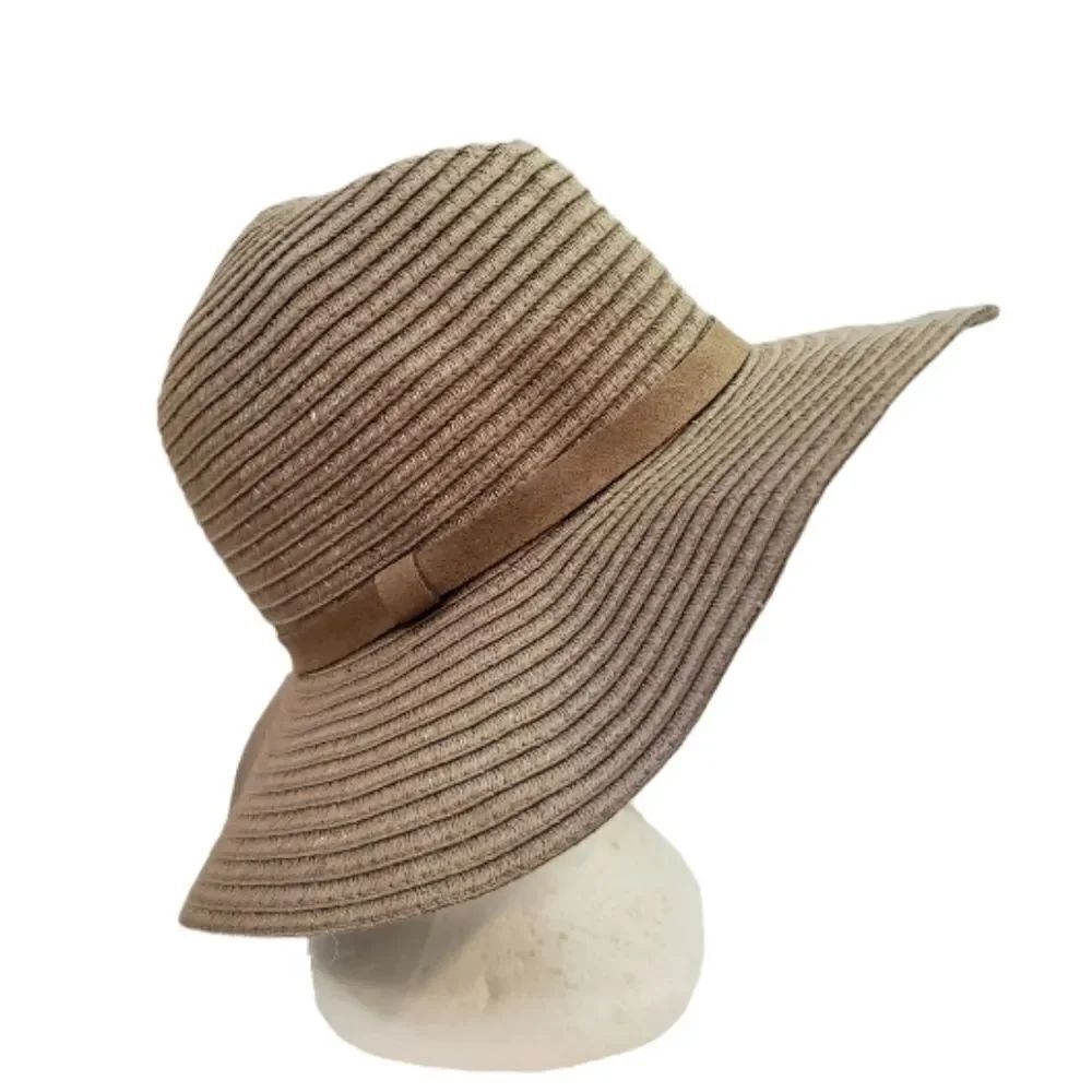 Hat w/Slight Shimmer